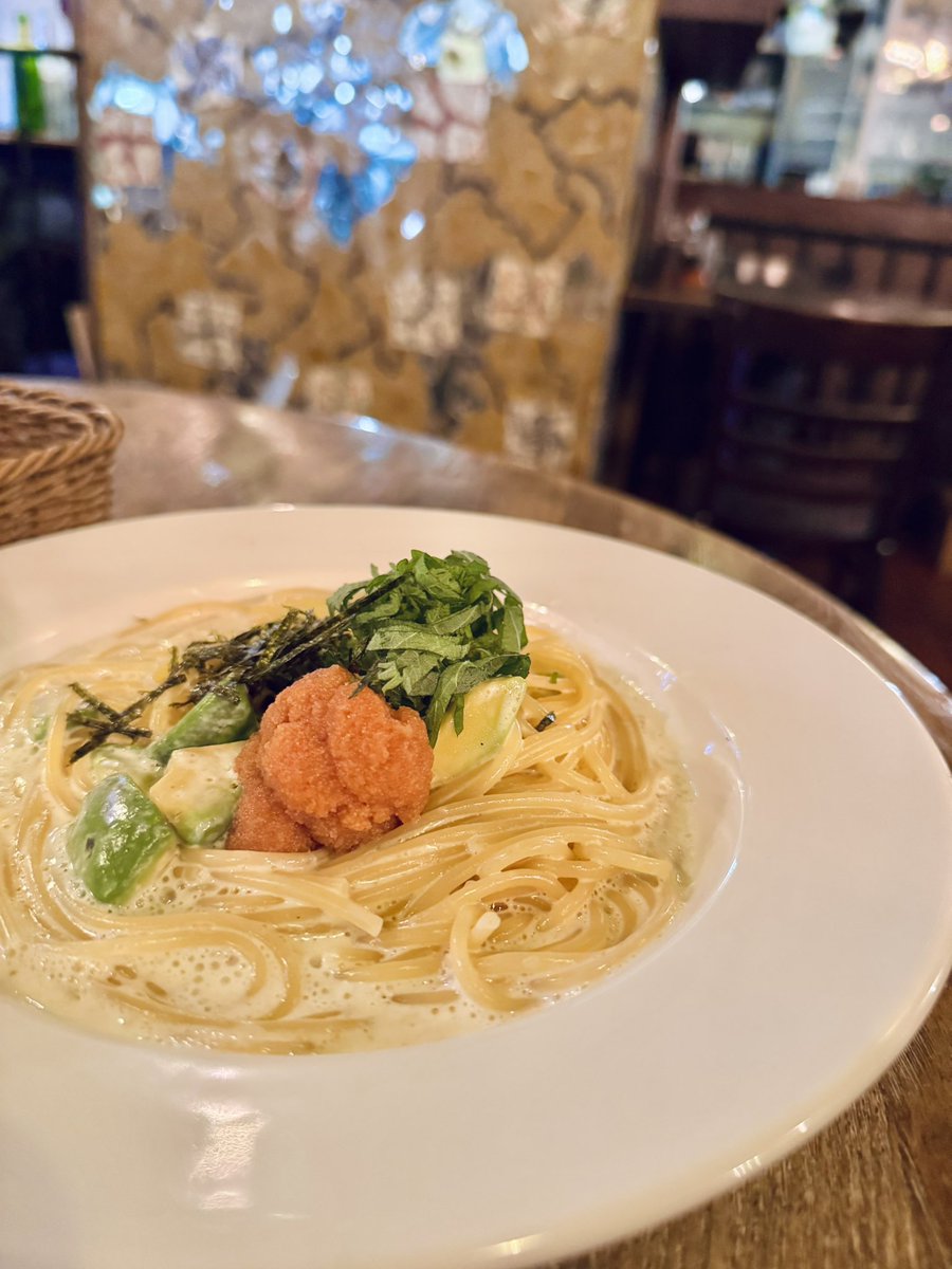 四丁目カフェまた行って来たです。BGMラルクありがて〜🙏🌞
このパスタが好きになってしまい他のメニューを試せない…