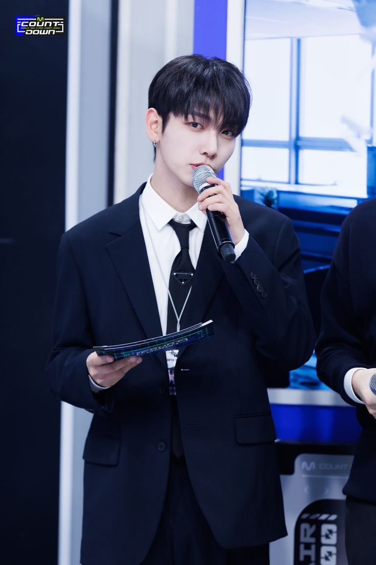 Jaehyun. tweet media