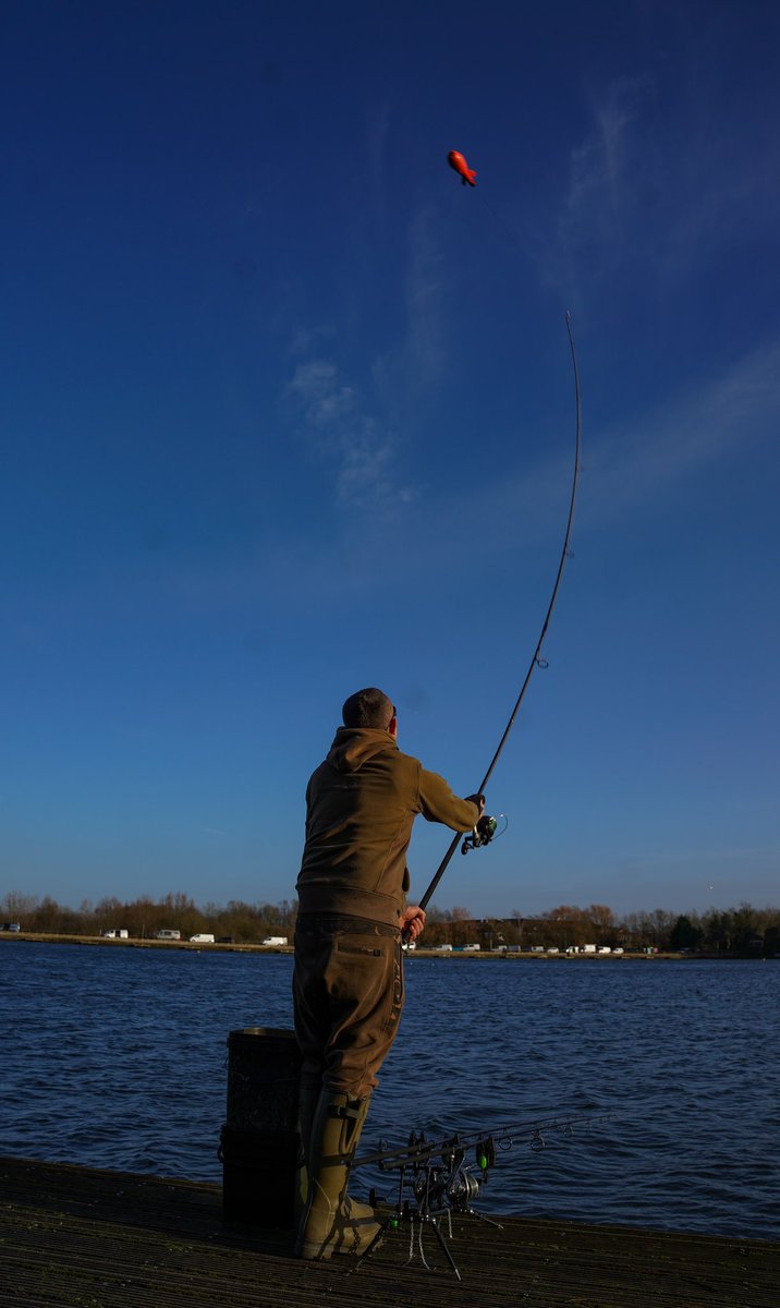 The Shimano TX Extreme Spod Marker rod paired up with the Shimano Ultegra Spod reel.   #TXrods #Shimanofishing #carpfishing #Shimanorods #Shimanoreels