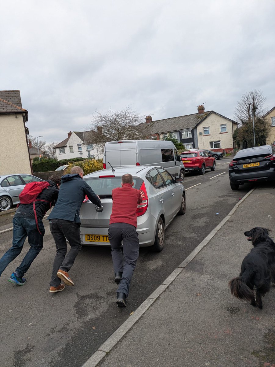 Out on our rounds in Tremorfa and Splott today. Good to see the Council installing new gates into Tremorfa Park, and happy to lend a hand to push start a car!

And some people try to say we're anti-motorist!
