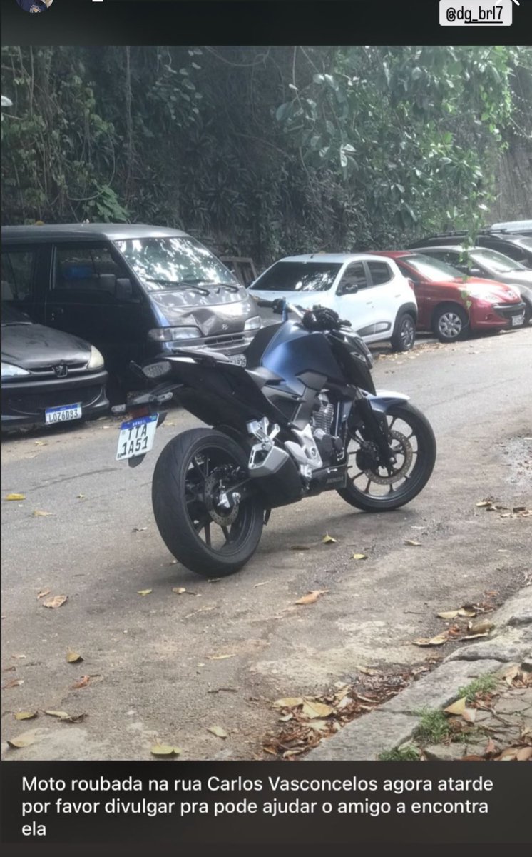 Deuss_e_fieel's tweet photo. Moto de trabalhador, roubada na Tijuca, 2 meses de uso, ajuda compartilhando aí qualquer informação será bem vinda! 
Diogo 21 98246-1149 https://t.co/1dN88iO1qp