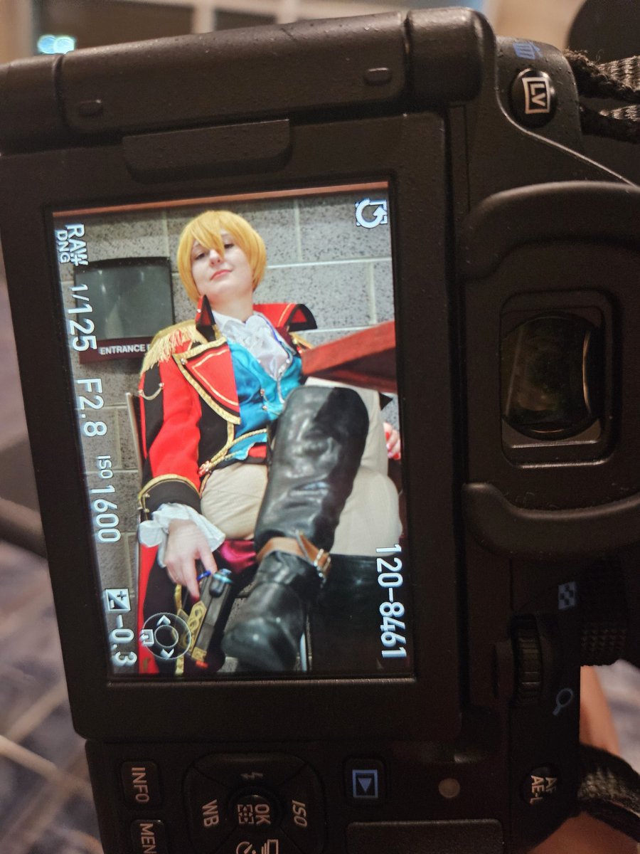 MarsaOvO's tweet photo. at Setsucon with the bestie this weekend
#setsucon #legendodheros #trails #trailsinthesky #olivert #fates #kiseki https://t.co/JwL2uWRq82