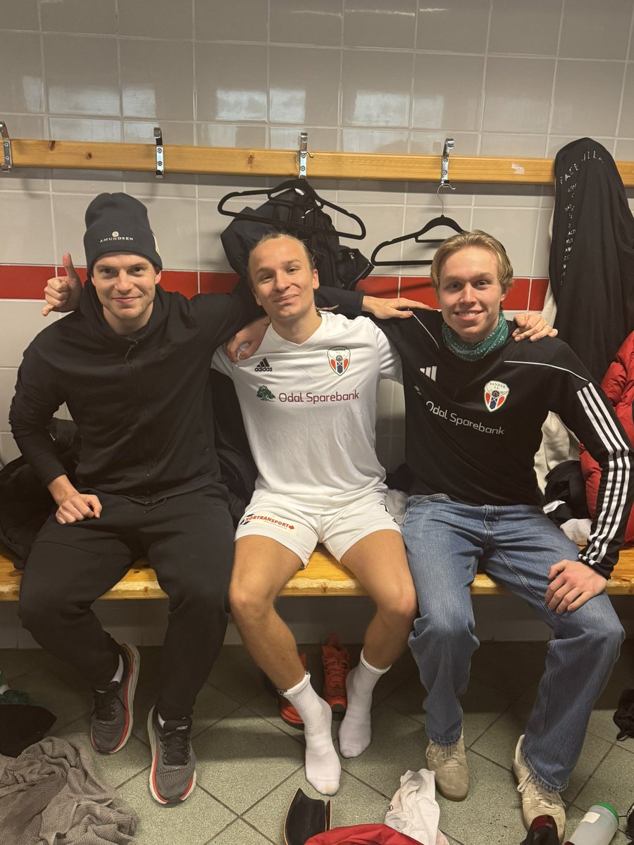 Da er vi i gang med oppkjøring til ny sesong. Seier 1-3 i første treningskamp mot Strømmen 2. Mål i dag av Andreas, Andreas og Morten⚽️⚽️⚽️