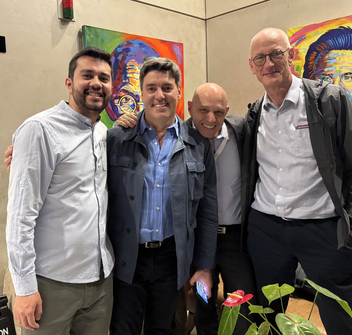 David Viveros-Carreño (@dviverosc) on Twitter photo Look who’s here ! <a href="/pedroramirezMD/">Pedro T Ramirez</a> <a href="/AndreasObermair/">Andreas Obermair</a> <a href="/RParejaGineOnco/">René Pareja</a>
#G-CIGO2025 Medellín,Colombia.
<a href="/IJGConline/">IJGC</a> <a href="/ENYGO_official/">European Network of Young Gynae Oncologists</a> <a href="/ESGO_society/">ESGO</a> Look who’s here ! <a href="/pedroramirezMD/">Pedro T Ramirez</a> <a href="/AndreasObermair/">Andreas Obermair</a> <a href="/RParejaGineOnco/">René Pareja</a>
#G-CIGO2025 Medellín,Colombia.
<a href="/IJGConline/">IJGC</a> <a href="/ENYGO_official/">European Network of Young Gynae Oncologists</a> <a href="/ESGO_society/">ESGO</a>
