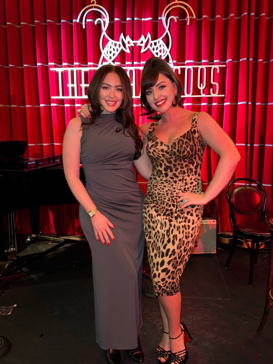 RaRa (@soundslikerara) on Twitter photo As an independent artist my ♥️ is so full! Thank you to everyone who came to see my show <a href="/CrazyCoqs/">Crazy Coqs</a> <a href="/BrasserieZedel/">Brasserie Zédel</a>
<a href="/NatashaOfficial/">Natasha Hamilton</a> thank you for your support, once #AtomicKitten now an amazing independent artist (check out her new single🔥) looking forward to songwriting! 🎵 As an independent artist my ♥️ is so full! Thank you to everyone who came to see my show <a href="/CrazyCoqs/">Crazy Coqs</a> <a href="/BrasserieZedel/">Brasserie Zédel</a>
<a href="/NatashaOfficial/">Natasha Hamilton</a> thank you for your support, once #AtomicKitten now an amazing independent artist (check out her new single🔥) looking forward to songwriting! 🎵