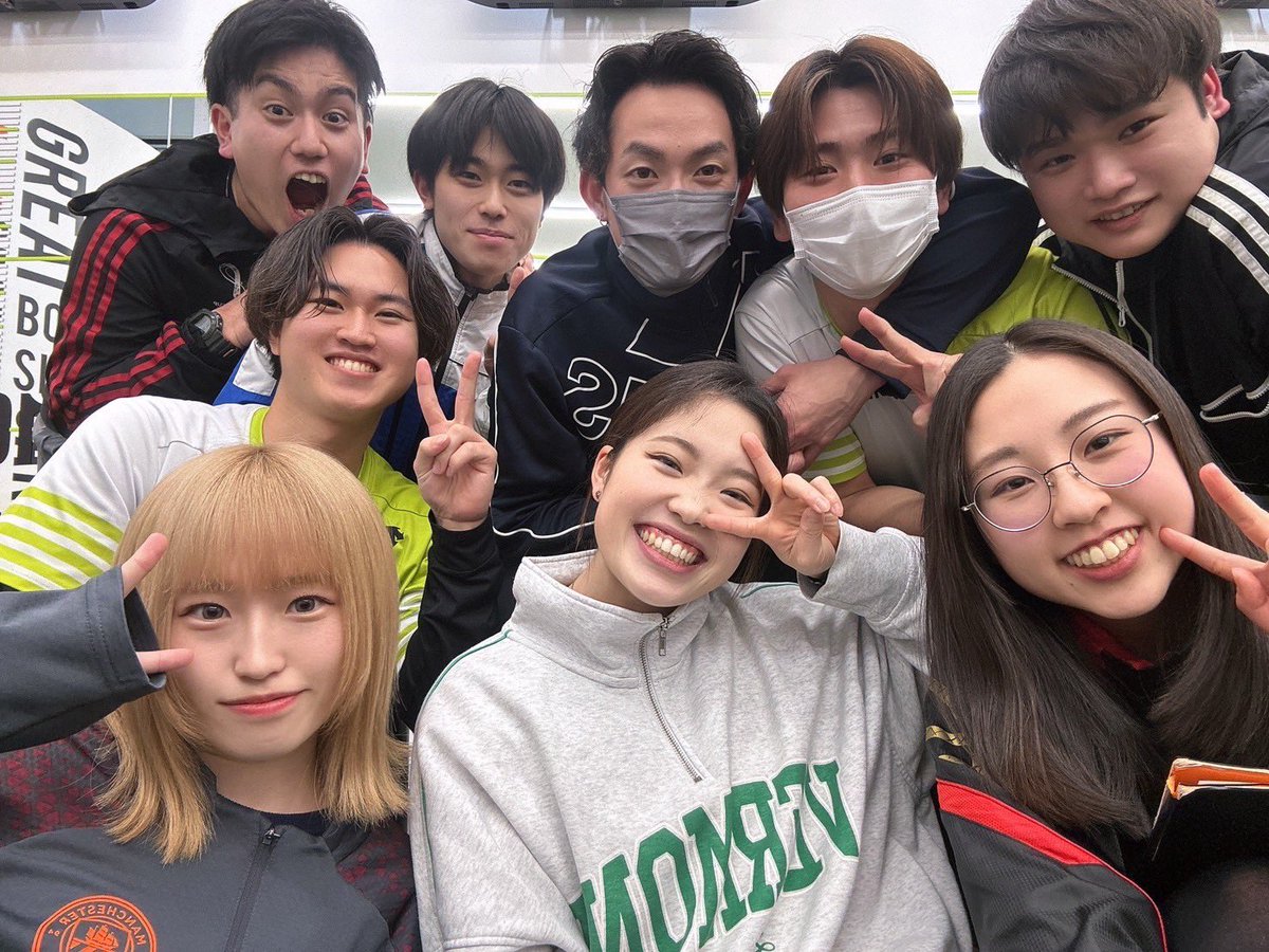 2月全体MTG🌟お客様のためにがんばりましょ🥹💪🏻  ̖́-