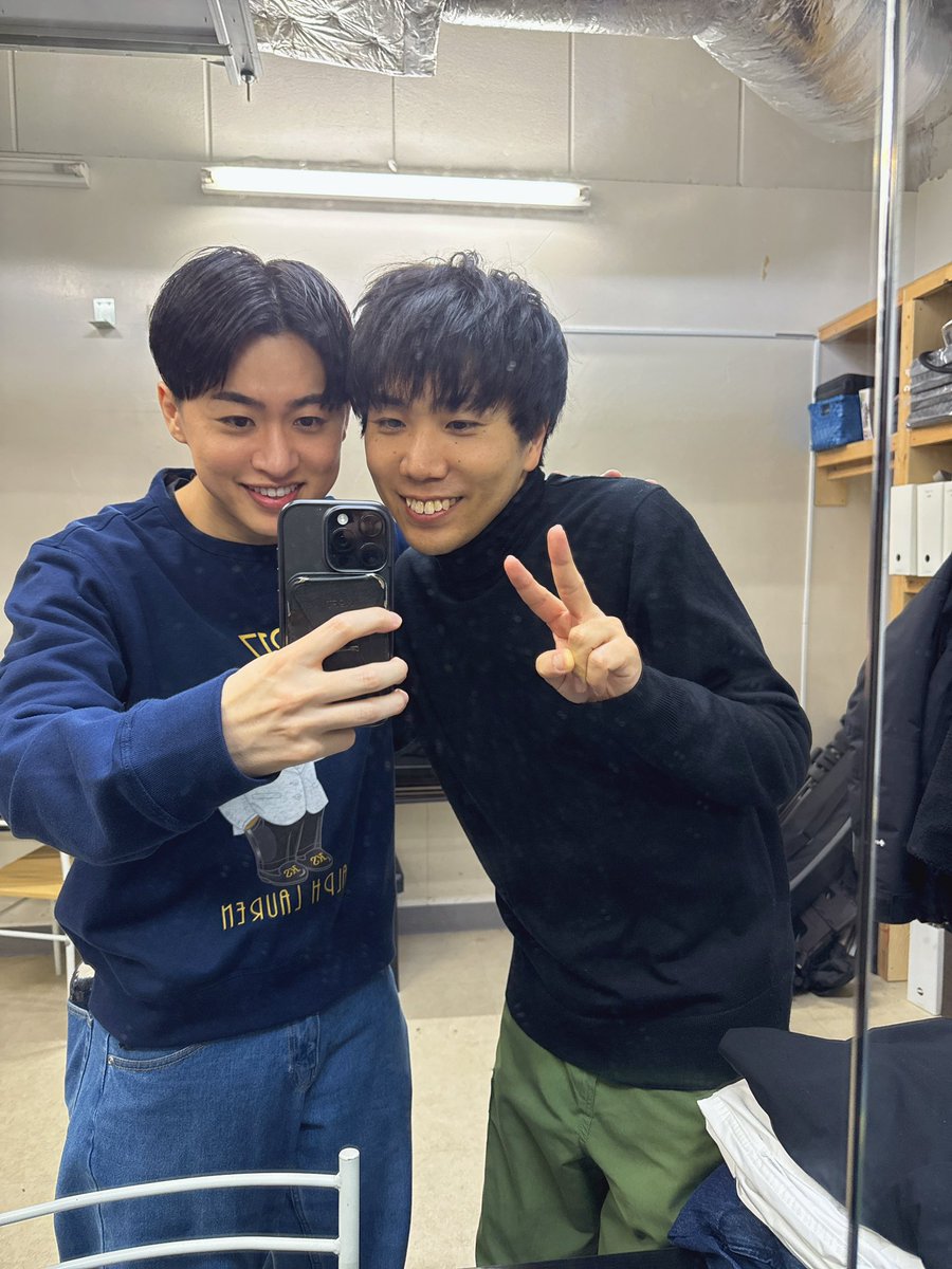 久しぶりの土曜代演👾
けんたろさんとみくちゃんも居て安心だった🤡
最後はもはや月曜に土曜のみんなが代演に来てくれてたのかなって感じでした☺️笑
楽しかったー！今日もありがとうございました！！