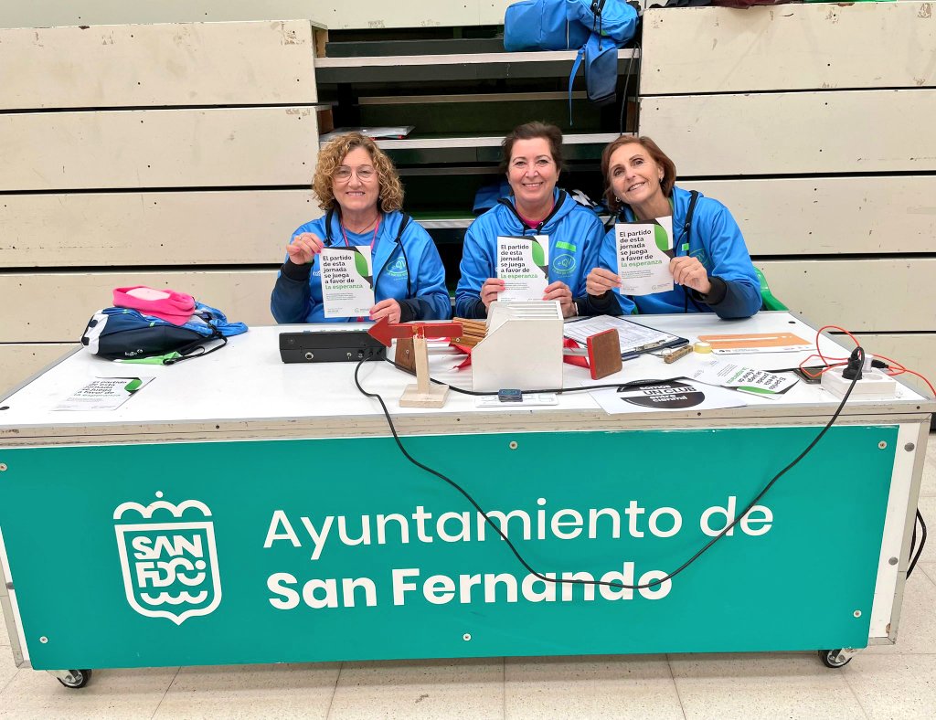 + Q Veteranas (@masqueveteranas) on Twitter photo Jornada de convivencia muy especial:
"Las pelotazos de Ardales" comparten con +QV 💚🏀💙 un divertido partido, en la jornada a favor de la esperanza #TodosContraElCáncer <a href="/ContraCancerEs/">Asociación Española Contra el Cáncer</a> Jornada de convivencia muy especial:
"Las pelotazos de Ardales" comparten con +QV 💚🏀💙 un divertido partido, en la jornada a favor de la esperanza #TodosContraElCáncer <a href="/ContraCancerEs/">Asociación Española Contra el Cáncer</a>
