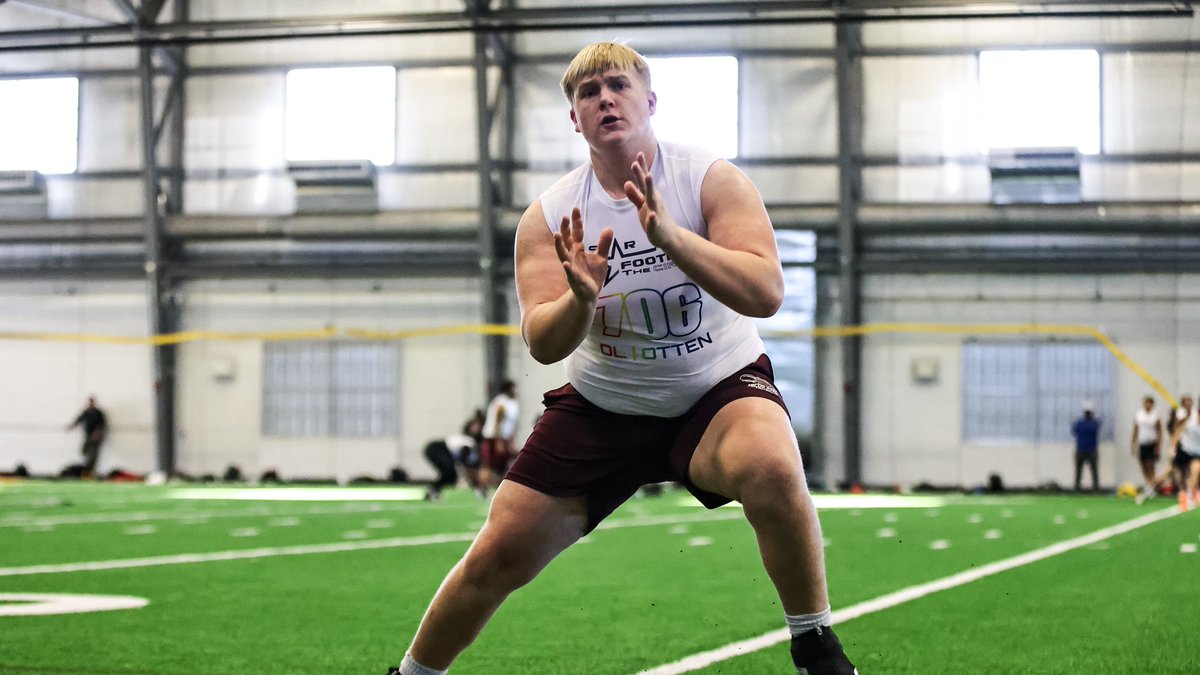 Missouri talent climbers ‘27: Rising fast, 5 Missouri recruits to have on the radar

⭐️Otten &amp; Irving STL talents whose stock could soar🔥

STORY:▶️🔗sixstarfootball.com/article/missou…

<a href="/abethegoat90/">DeAbriion Porchia</a> <a href="/CalebEOtten/">Caleb Otten 🏈 2027</a> <a href="/CadenMueller77/">Caden Mueller</a> <a href="/Tris_tan10/">Tristan Moss</a> <a href="/Three9irving/">Arondo Irving</a>