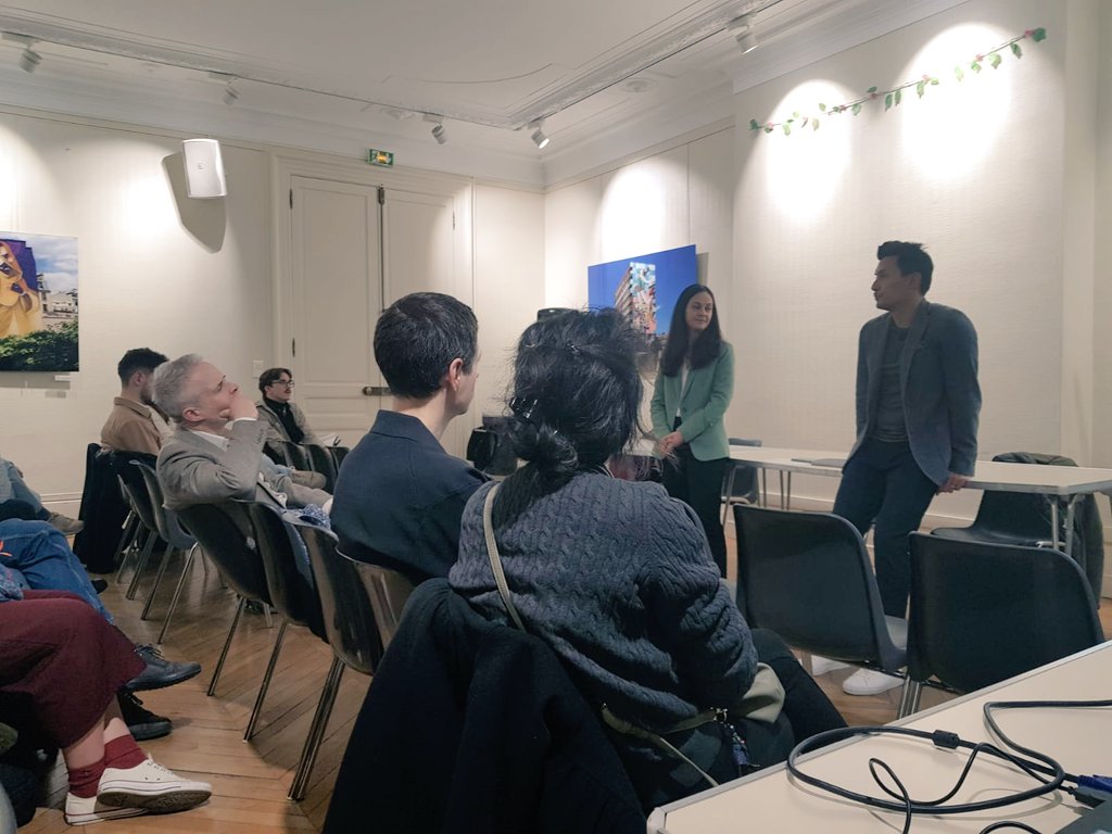 GeParis75's tweet photo. Succès de l'événement "Vis ma vie d'élu" : Alexandre Florentin de @GEcologie a partagé son expérience du Conseil de Paris, de sa mission #Paris50degres en tant qu'élu écologiste, avec @JadeBoivinTwitt et @Jeanne_StIlan sur le fonctionnement et la gouvernance de Paris https://t.co/d4lypnzN8o