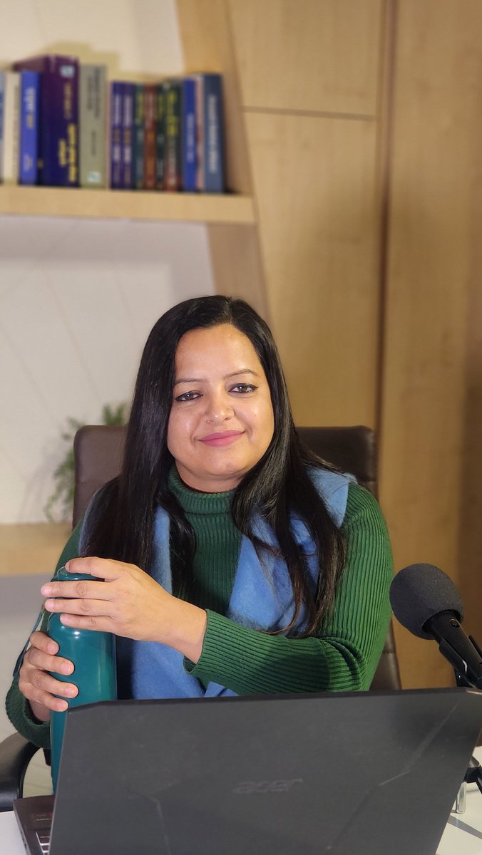 Dipa Dahal🇳🇵 (@dahaldeepa) on Twitter photo पत्रकारितालाई पेशा मात्रै होइन, जीवन ठाने। तर आफ्नै कामको रेकर्ड राख्ने समयसमेत मिलेन। यद्यपि कोही हुनुहुन्छ जसले मलाई मेरै कर्मबारे सम्झाउनु हुन्छ, प्रेरणा दिनुहुन्छ। धेरै धन्यवाद <a href="/presscouncilnp/">Press Council Nepal</a> & <a href="/NepalJanak/">Janak Nepal</a> पत्रकारितालाई पेशा मात्रै होइन, जीवन ठाने। तर आफ्नै कामको रेकर्ड राख्ने समयसमेत मिलेन। यद्यपि कोही हुनुहुन्छ जसले मलाई मेरै कर्मबारे सम्झाउनु हुन्छ, प्रेरणा दिनुहुन्छ। धेरै धन्यवाद <a href="/presscouncilnp/">Press Council Nepal</a> & <a href="/NepalJanak/">Janak Nepal</a>