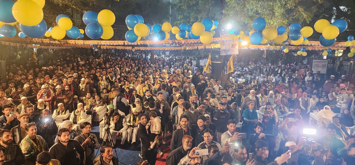 SanjayAzadSln tweet picture