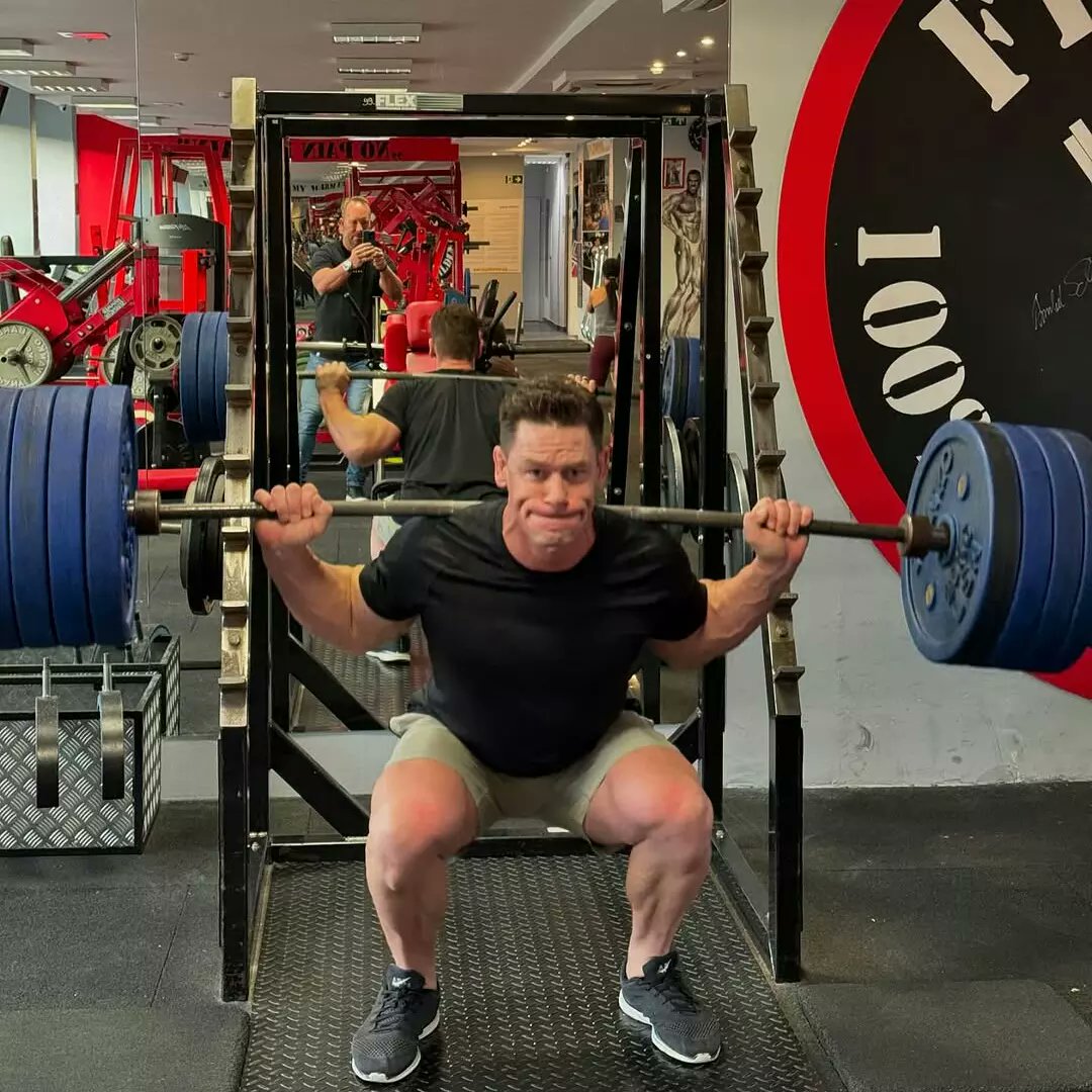 John Cena in gym @JohnCena #RoyalRumble #Budapest, image size:1080x1080