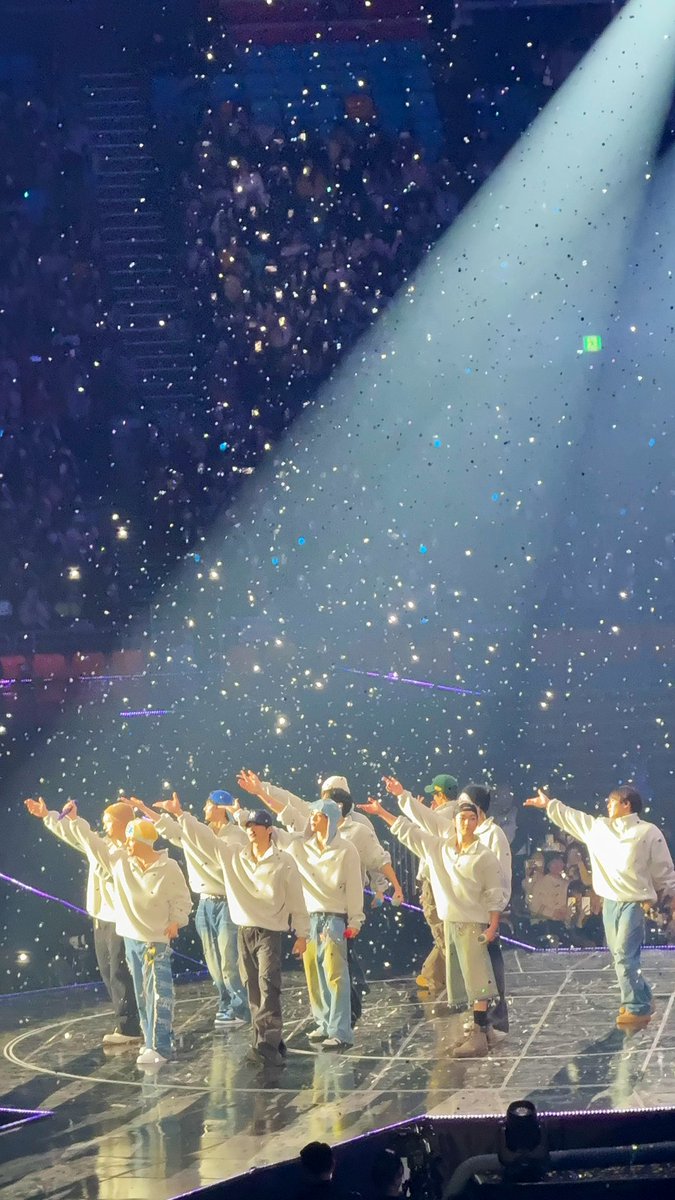 이 사진이 왤케 좋지