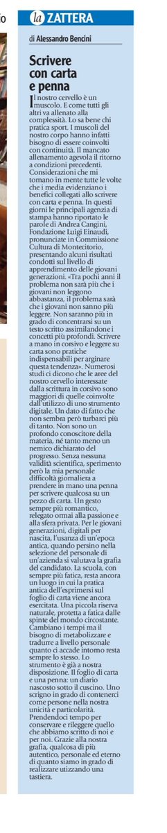 benciniale's tweet photo. Prendere una penna e scrivere qualcosa su un foglio di carta, è diventato cosa rara. La grafia sembra non avere più importanza. Ne scrivo su La Zattera, La Parola Toscana Oggi #penna #carta  #futuro https://t.co/sSxBUNbFEs
