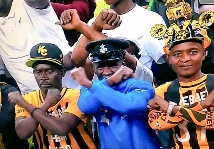 Amabhakania azojabula namhlanje. Says Chifs supporters. 

#SowetoDerby
