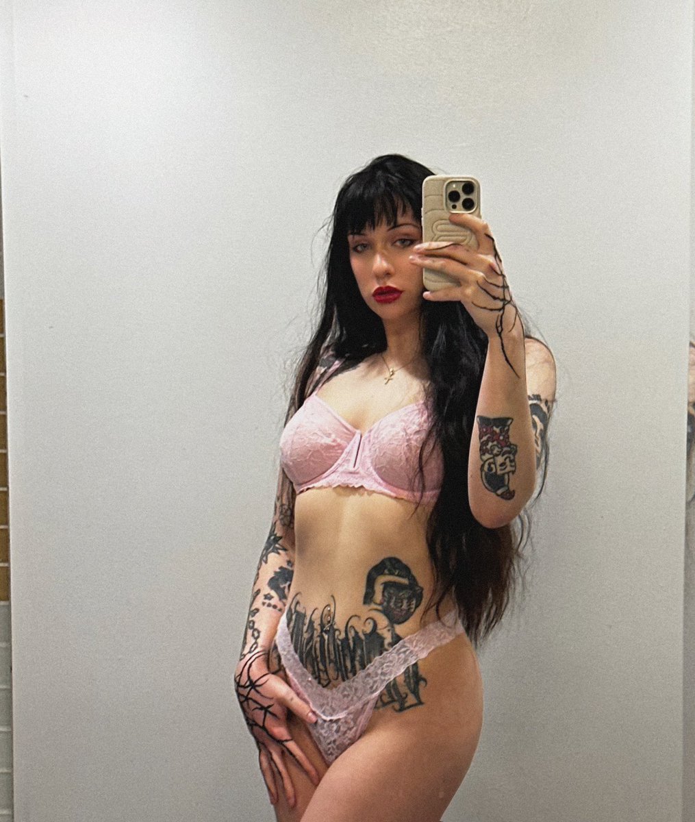 Rise &amp; $erve ☀️wake up and submit your life 2 me 💸💕

KIK: babybluenymphet 

Snapchat: paygoddessblu3

Telegram: priestessblue 

Discord: priestessblue

paypig goddess femdom feet edge blackmail hypno domme findom