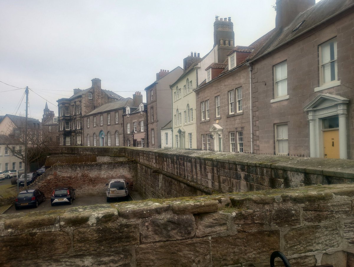 davidburchael's tweet photo. Berwick upon Tweed is a lovely wee town. https://t.co/hvEJTRlBB3