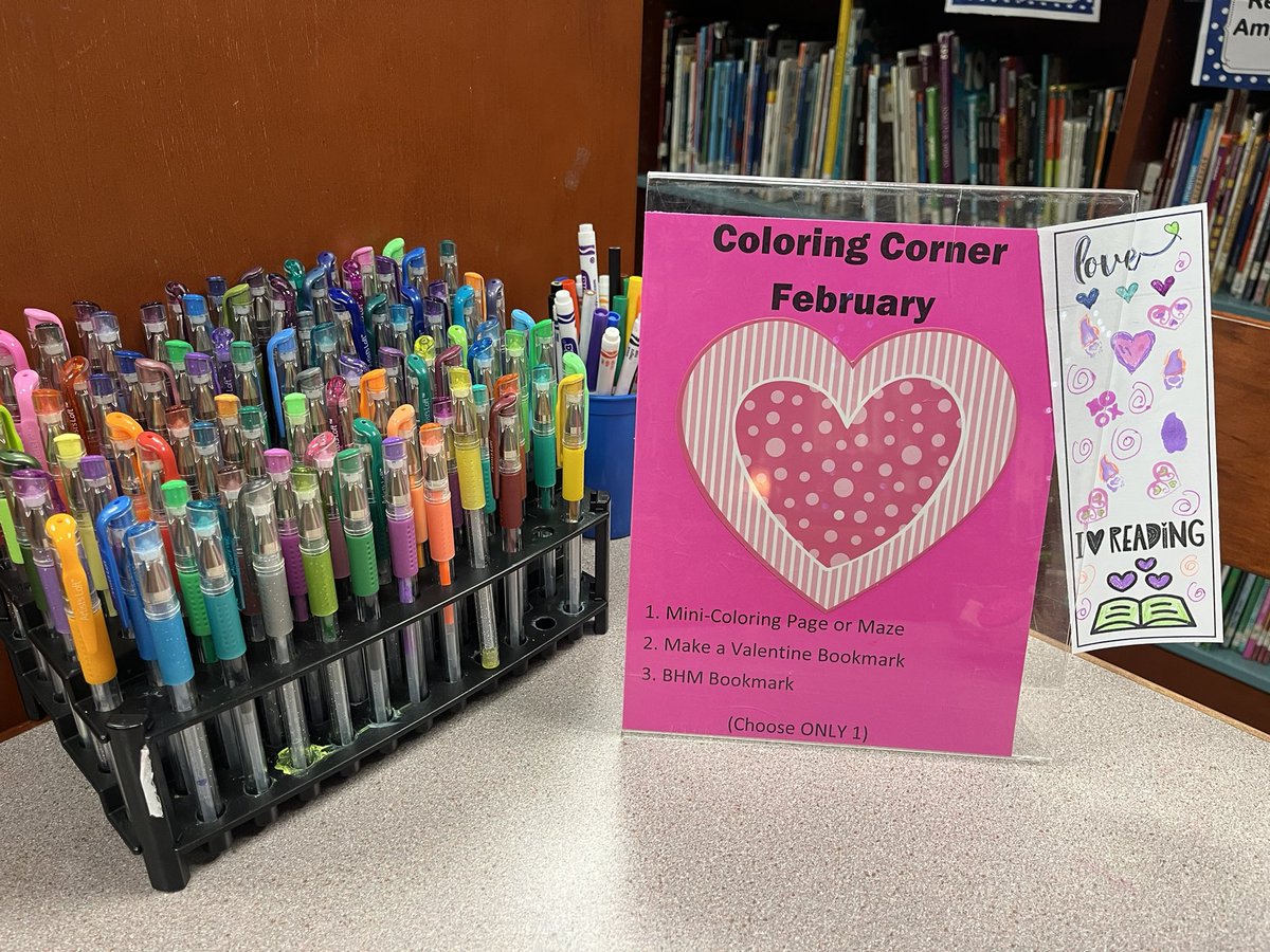 Falcon Book & Media Nest tweet media