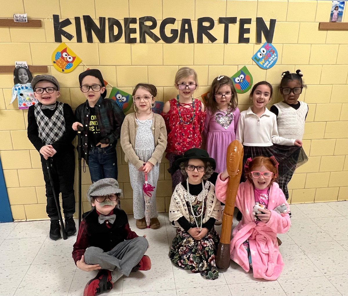 WestMifflinArea's tweet photo. On the 100th day of school, some @WMClaraBarton and @HomevilleEleme1 students and staff dressed up as 100-year-olds! Great job students (and family members who helped)! #WMASD @PADeptofEd @GreatPASchools https://t.co/M07F1aHFaR