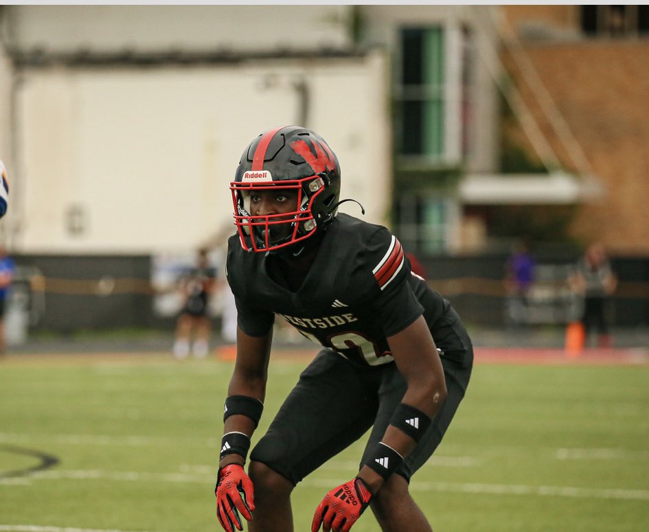 Blessed to see another birthday 18th 🎉🎂 #WayneAmerica