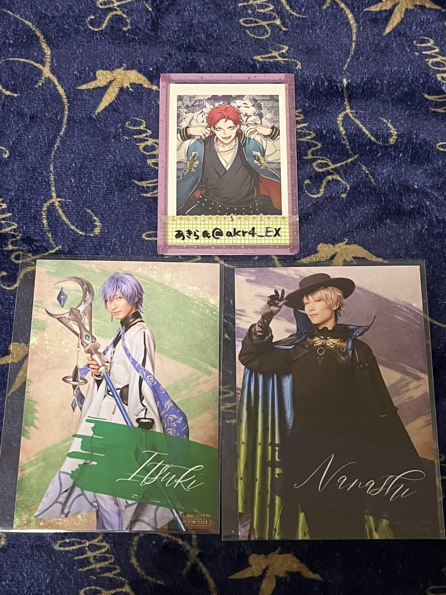 akr4_EX's tweet photo. 【交換】舞台ゆめくろ 夢職人と忘れじの黒い妖精 特典 ランダムブロマイド ランブロ

譲：イツキ、ナナシ

求：ヴィクトル

郵送での交換希望です
お心当たりのある方いましたらお気軽にお声掛けください https://t.co/EIwxr8f4HO