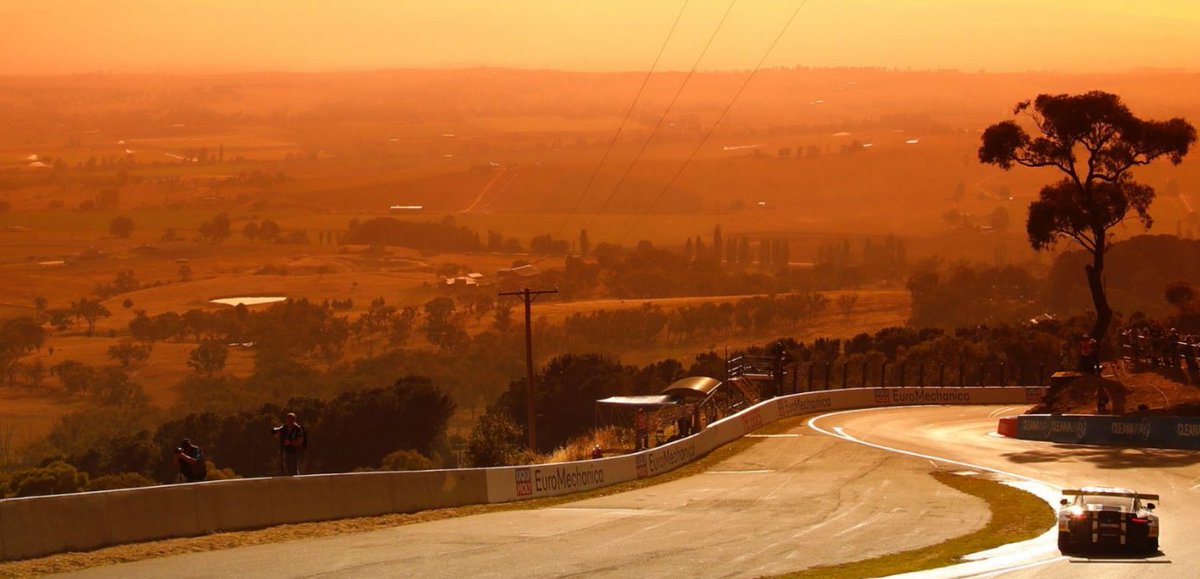 🎭 FINAL ACT ON THE MOUNTAIN! 💫

While our champions are crowned, the battle rages for P2 and P3! Two hours of pure racing drama at Bathurst will decide our final podium places. Ready for one last dance? 🔥

#PHX #PhoenixSimSport #GT3 #SimRacing #ACC #Bathurst