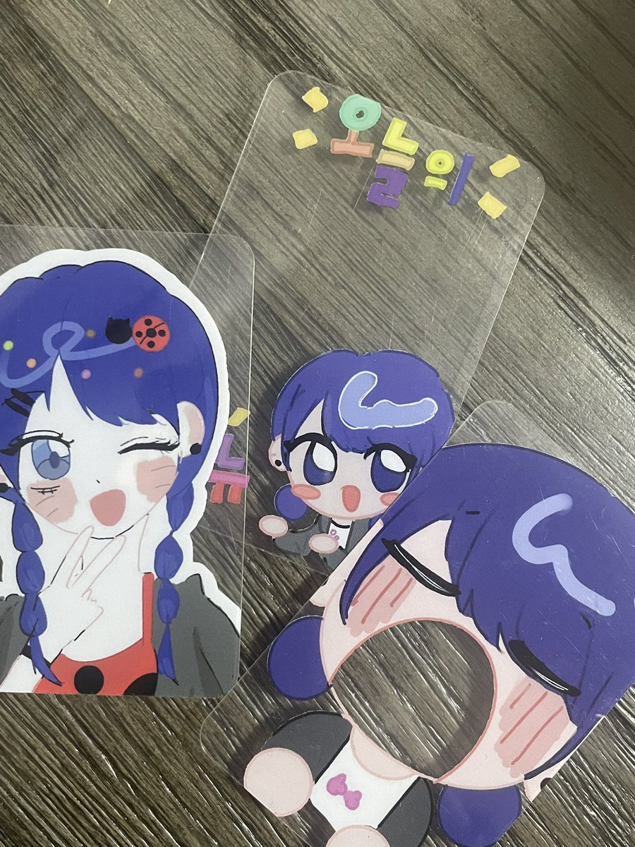 저는 마리네뜨를 정말 좋아해서.. 와앙 포카 등을 만든 적이 있어요(…)