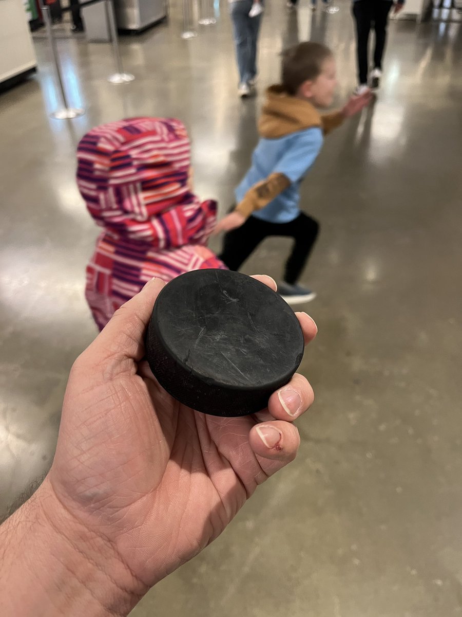 We went to our first <a href="/utahhockeyclub/">Utah Mammoth</a> game last night and had such a blast! Huge shoutout to <a href="/mike_folta/">Mike Folta</a> !! He spent some time to talk to us about our favorite players and gave the kids a practice puck!