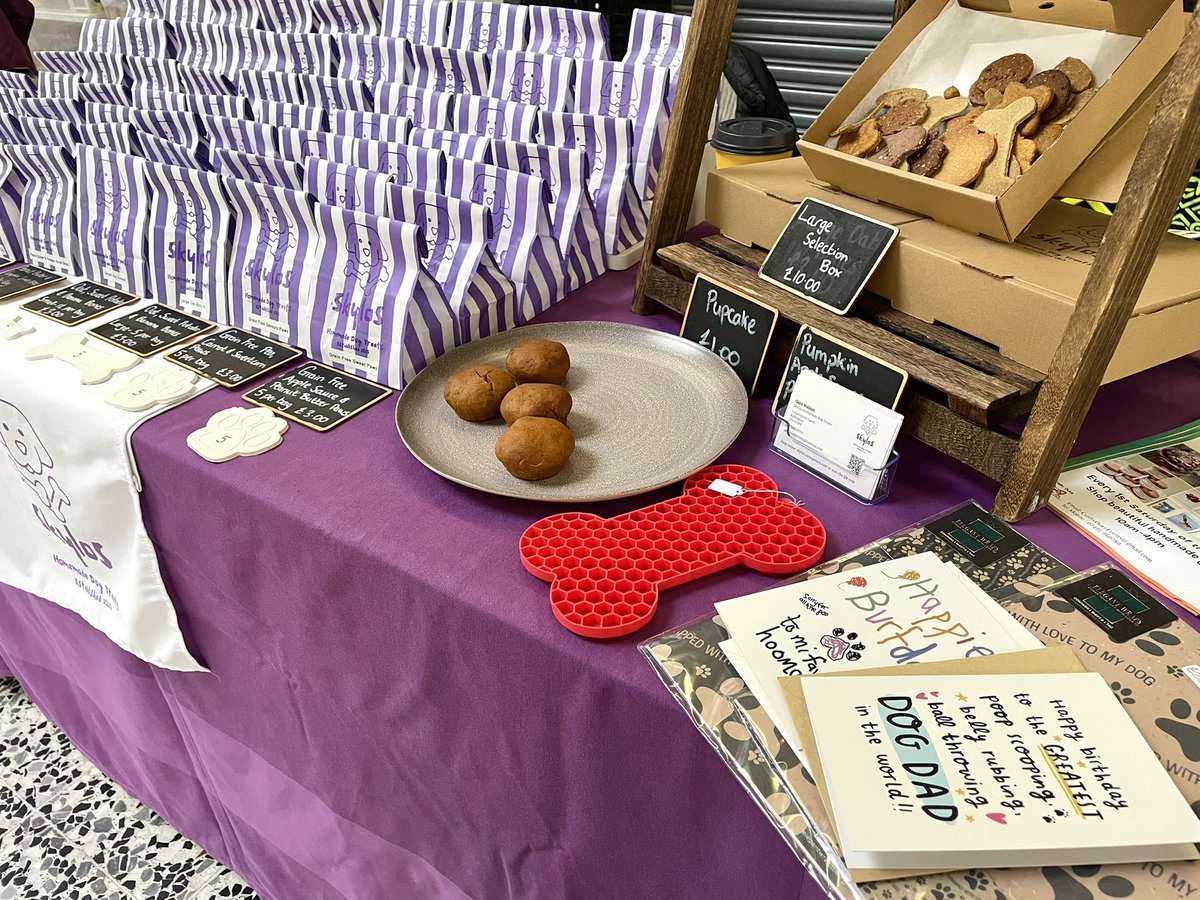 We are thrilled to have our friends at Skylos back with us for our 2025 events. New to X, Please give them a follow 💜

#dogs #handmade #smallbusiness