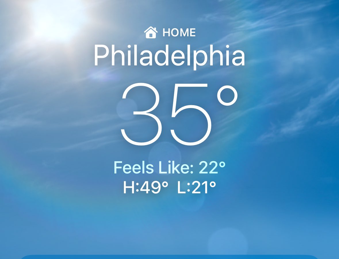 If it's 35 degrees... But feels like 22 degrees... Shouldnt it just say 22 degrees?