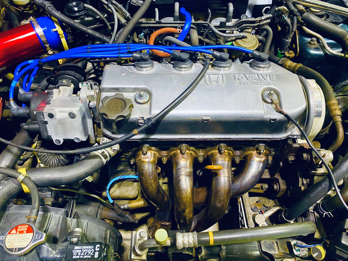DANCE_TROOP's tweet image. 給油所の車は格好良く見える

#StreetRacing #TunedCar 
#StreetPerformance #civic #eg8 
#16valve #dualcarb #ストリートレーシング  #Exhaustmanifold #エキマニ　#5zigenexhaust #5ZIGEN #キャブレター #キャブ車  #16バルブ
#シビックフェリオ  #シビック