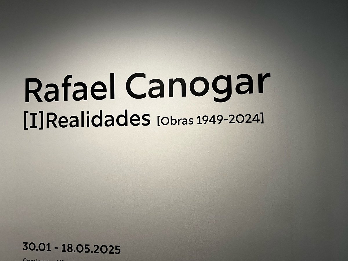 Bellísimo Canogar. En Centro Centro.