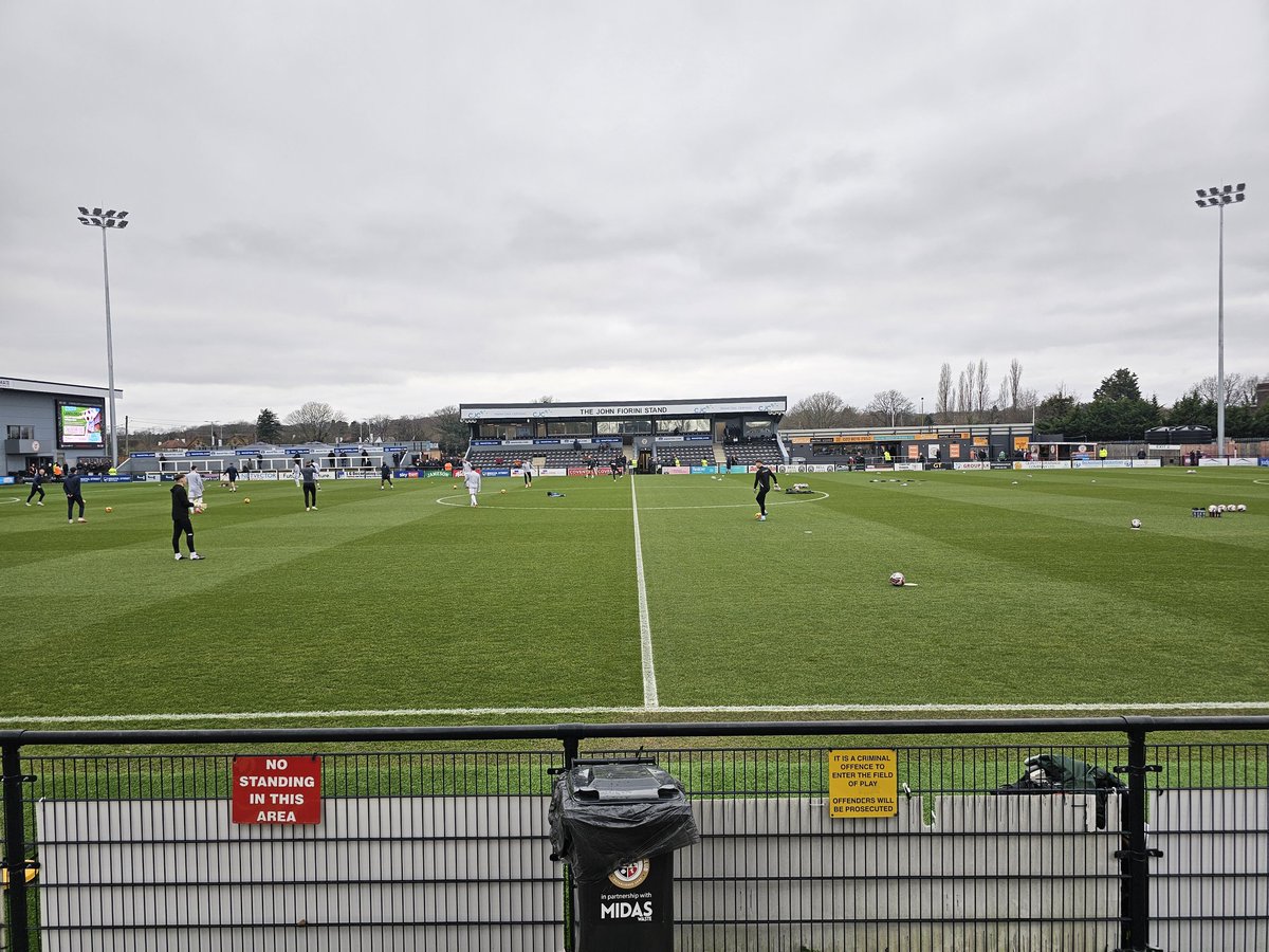 Slondoner's tweet image. Last game I'll be able to stand here before the East Stand development begins. It's been emotional @bromleyfc #WeAreBromley