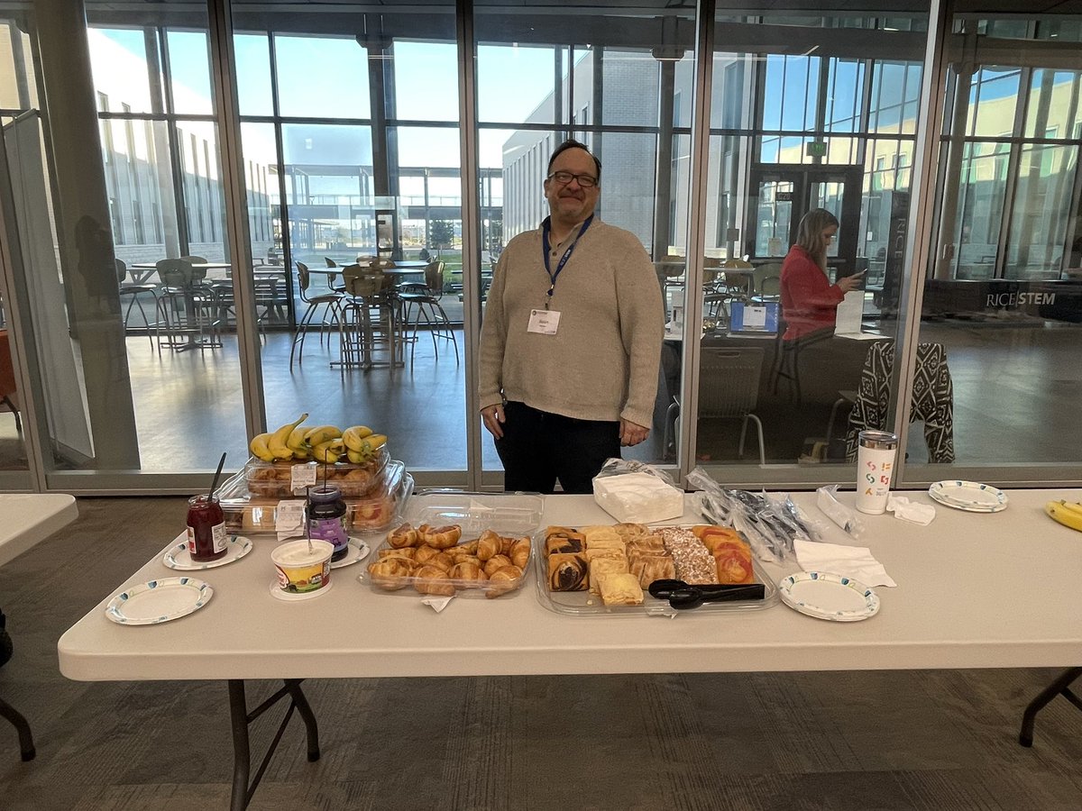 CSTAGreaterHou's tweet image. The morning is looking bright at First Who’s Coding Houston Greater Houston VSTA Conference! #HoustonCodes