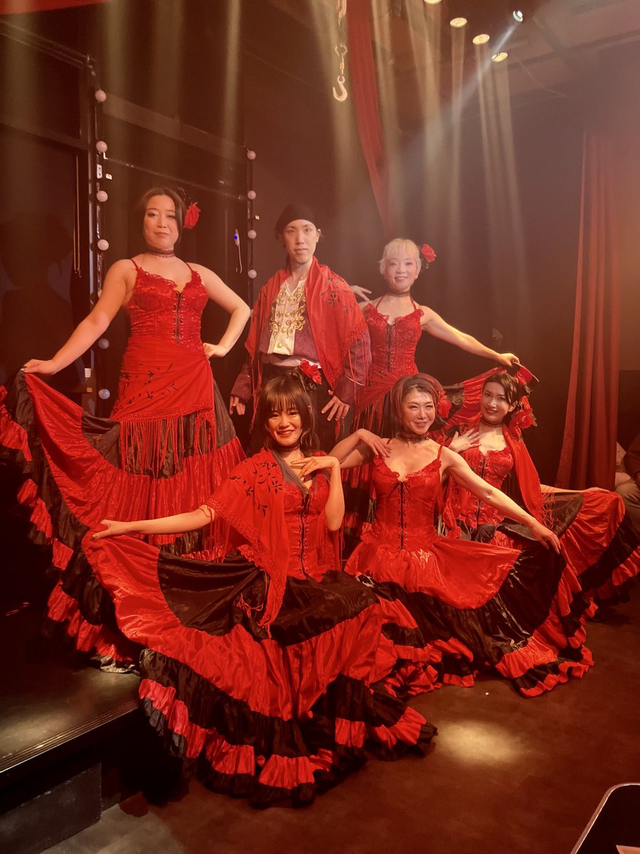 3939saku39's tweet photo. 今夜は千葉。
2025年初のスペシャルショー"Foxy lady's world"が開催されるので、ライブカフェ「IMANIM 」さんへ行ってきました!
特製オードブルをいただきながら素敵なレビューを拝見、とても楽しかったです♪笑
#イマニム #IMANIM #dance #show #レビューショー https://t.co/z7HGKeAMSi