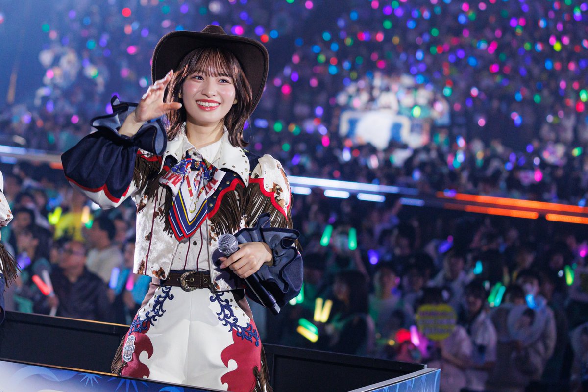 ≠ME 冨田菜々風 6周年コンサート ウエスタン衣装 直筆生写真 イラコメ有り 冨田菜々風 ノイミー 生写真 ウエスタン衣装 チュウ - メルカリ