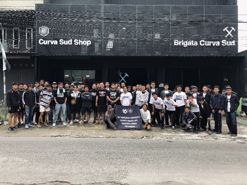 Jabat erat🤝 <a href="/TNH1950/">THE NORTH HELL</a> x <a href="/BCSxPSS_1976/">Brigata Curva Sud</a>