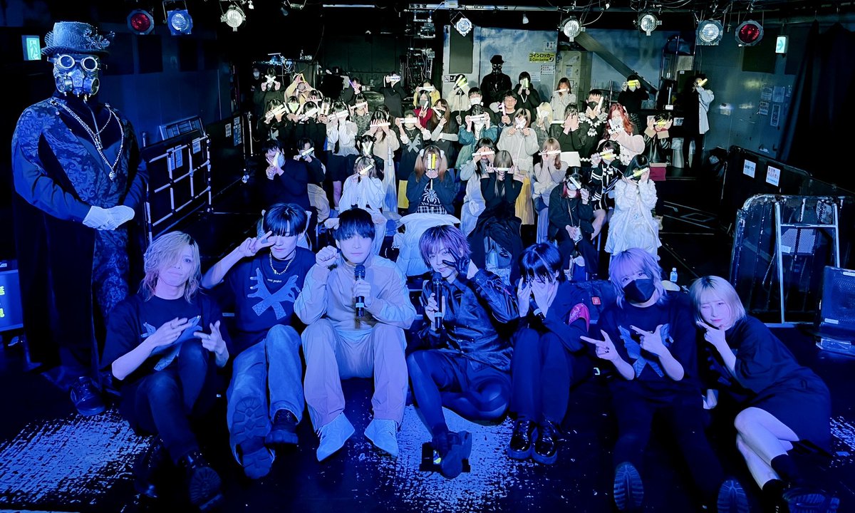 _xxxproject_'s tweet photo. ××× project presents
💫️ code name : R Birthday Live 💫
2025年2月1日(土)
holiday新宿
ご来場誠にありがとうございました🦁🌺
#xxxproject #ばつぷろ #codename_R
ここからさらに加速していく××× projectの展開を、ぜひ楽しみにしていてください🙅✨ https://t.co/z2EvMKeLbS