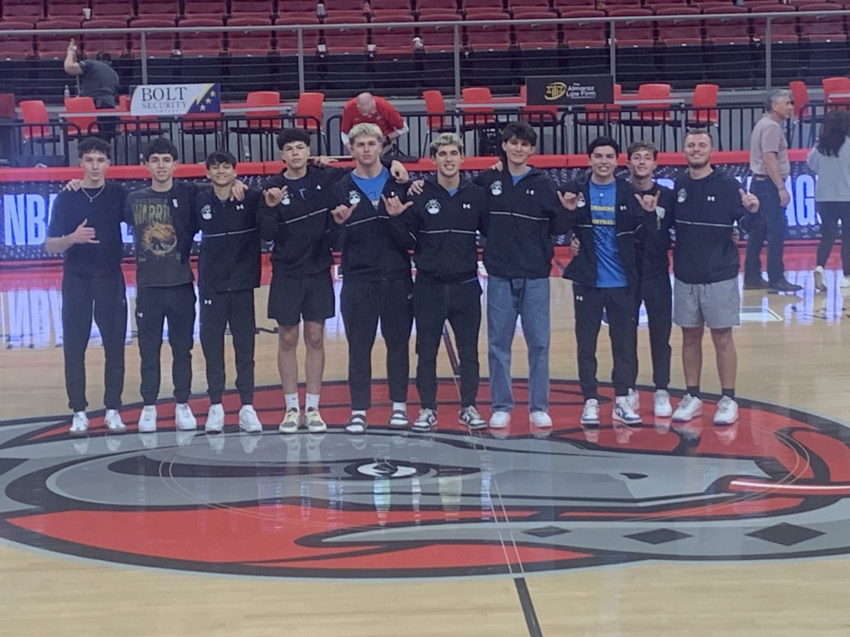 Last night we took the Boys and the rest of our sub-varsities to the Viper game for a team night out for some team bonding. We would like to thank our booster club for supporting our Freshman class of 2028 Fundraiser with these tickets!

#OneManOneTeam <a href="/McAllenMemorial/">Memorial High School</a>