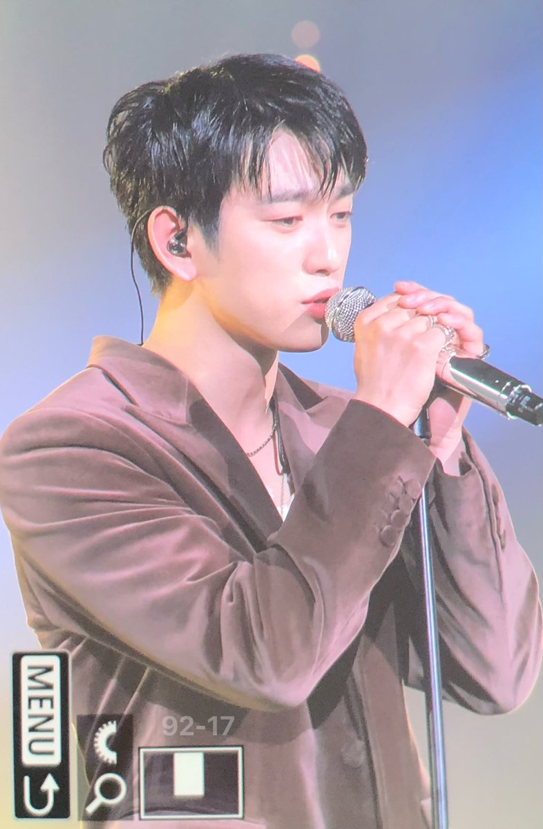 9217_pjykyg's tweet photo. 250201
 #Jinyoung #진영
#GOT7 #갓세븐 https://t.co/kOcx03IjZU