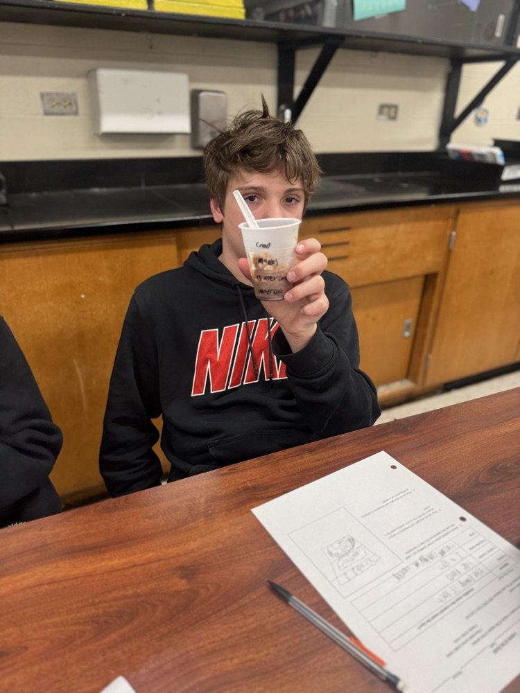Students in Earth Space Science experienced a parfait lab to model the Earth’s layers. What a fun and delicious learning experience! 🦅 #EveryEagleEveryDay