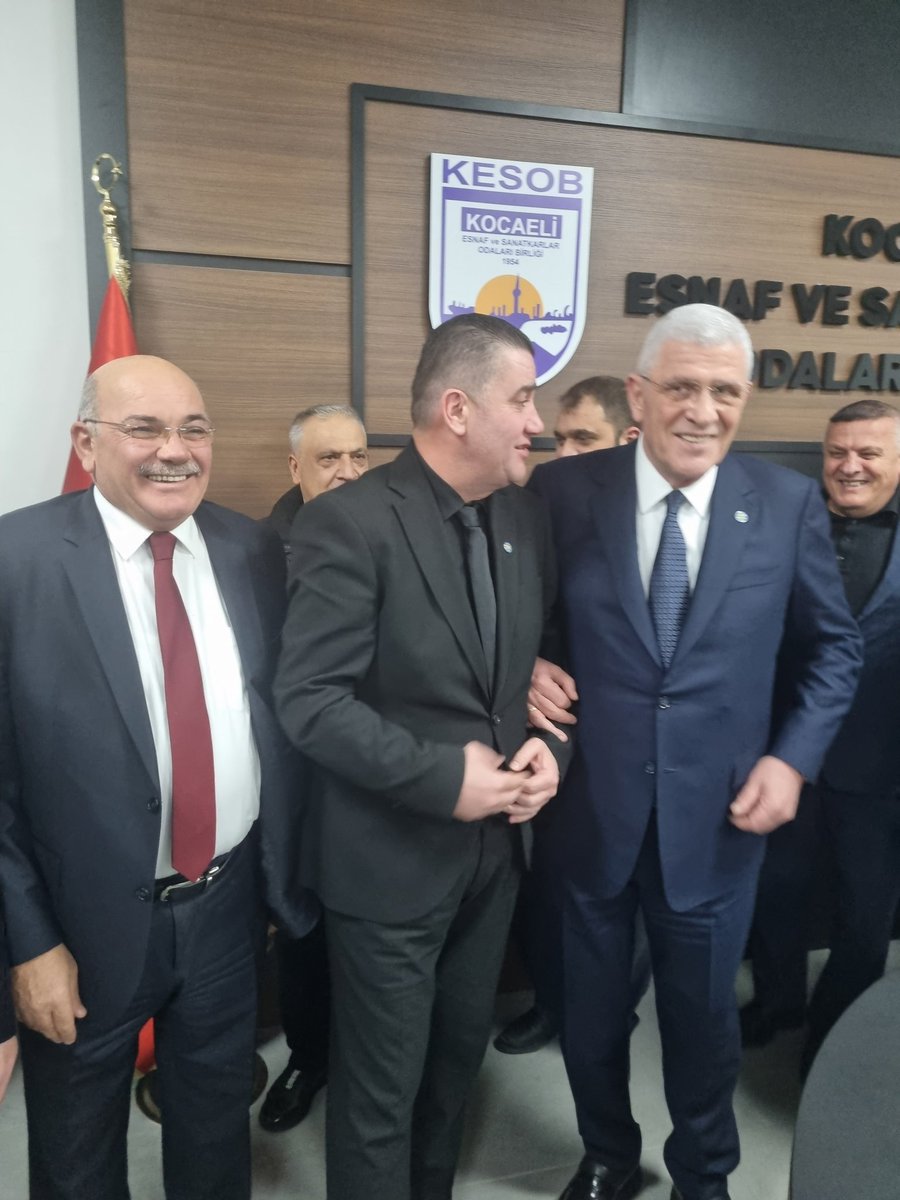 Kıymetli büyüğümüz, sn genel başkanımız doğum gününüz kutlu olsun