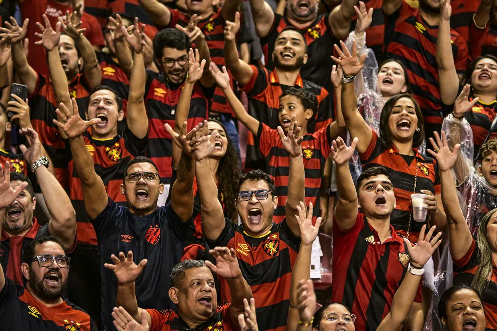 corneliodigital's tweet photo. Hoje tem emoção pelo Pernambucano!
@SantaCruzFC  e @sportrecife  duelam às 16h30!
Clássico das Multidões
#SantaCruz #Sport #pernambucano https://t.co/cb1TcxamRS