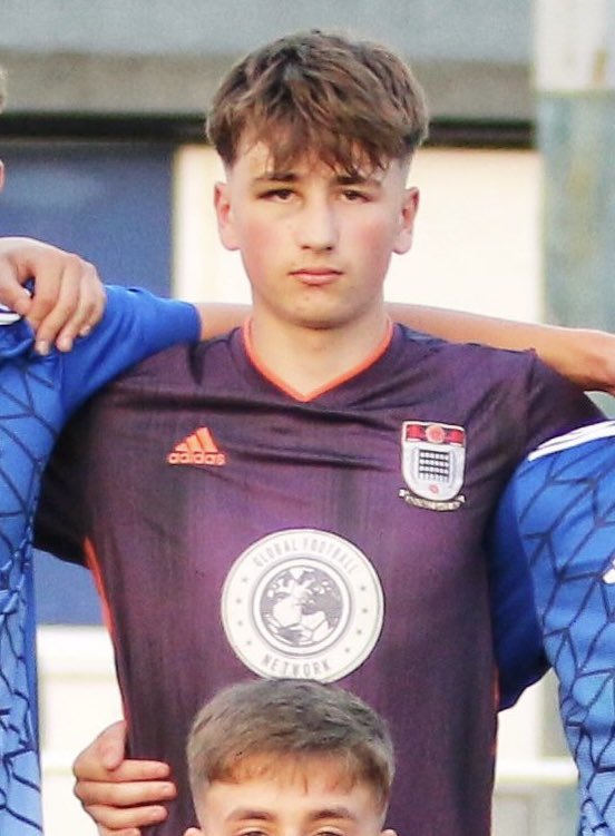 📈 𝗣𝗿𝗼𝘃𝗶𝗻𝗴 𝘁𝗵𝗲 𝗣𝗮𝘁𝗵𝘄𝗮𝘆

👏 Jacob Lever and Josh Taylor from <a href="/SquiresGateU18/">Squires Gate U18s</a> both make the bench for today’s game!

📸 <a href="/OLDBLUEFOX/">Ian Moore</a> 
♥️ #WeAreGate | <a href="/JTA__Media/">JTA Media</a>