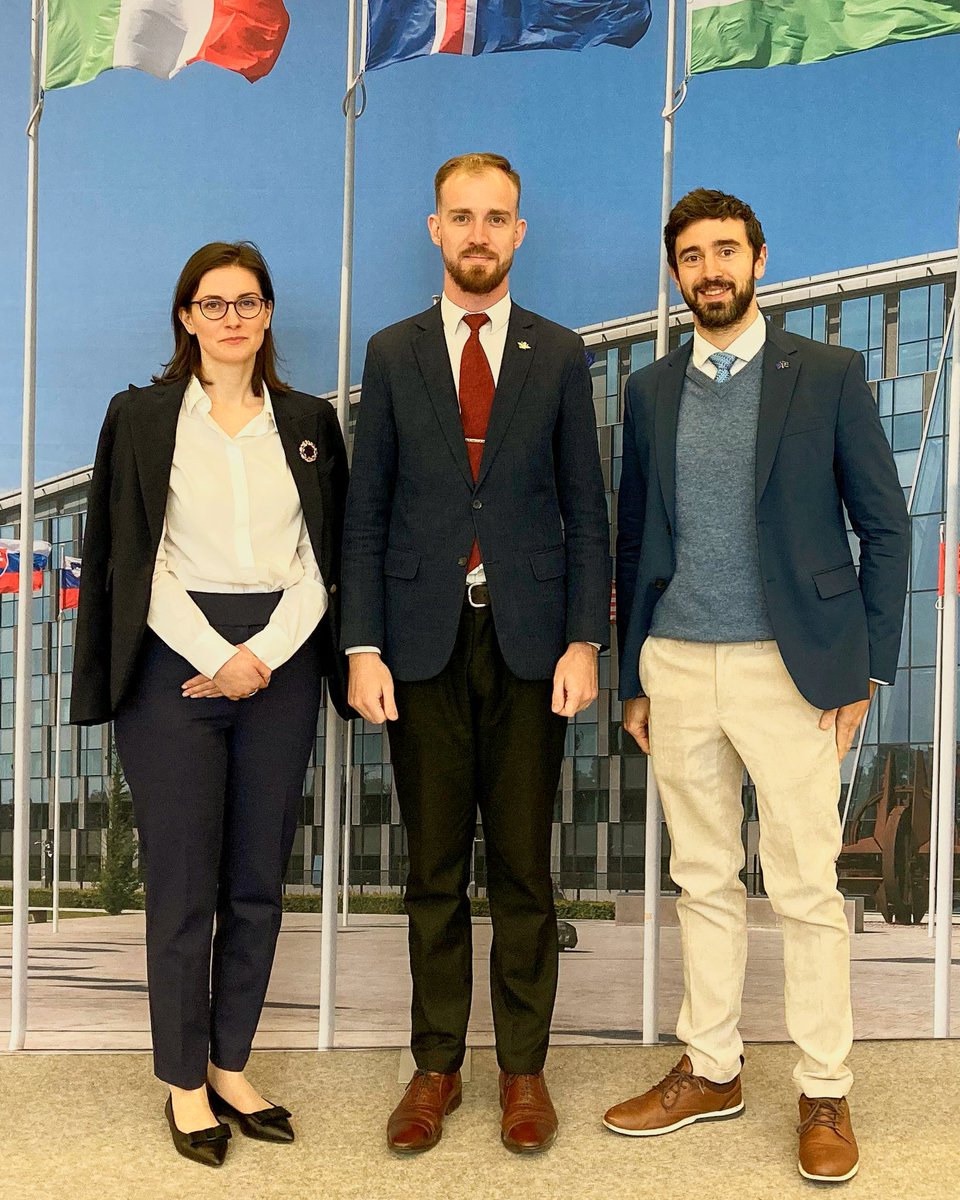 Fin de reunión en el Cuartel General de la <a href="/NATO/">NATO</a> con Cristiana Badulesco de Asuntos Políticos y Política de Seguridad y Pietro De Matteis de Diplomacia Pública.
Argentina formalizó el año pasado su intención de ser Global Partnership, que permitiría un gran avance en la formación