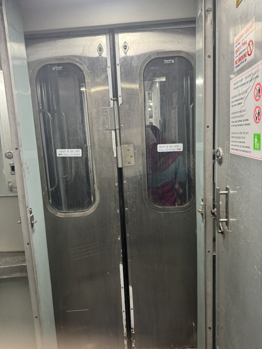 Sushant_198's tweet photo. @indianrail  @RailMinIndia @RailwaySeva @WesternRly see how second &amp; first AC washrooms are .
General boggy is connected to AC &amp; being opened again and again causing ruckus &amp; we can see how toilets are being used &amp; literally no one can use this.
Train:12781 HA1 coach https://t.co/70TzHF5vRS
