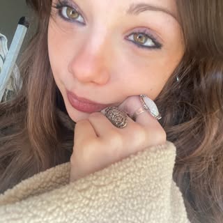 Alinebbie's tweet photo. Brown hairr🥰🩷✨️ https://t.co/UGoVli6iAN