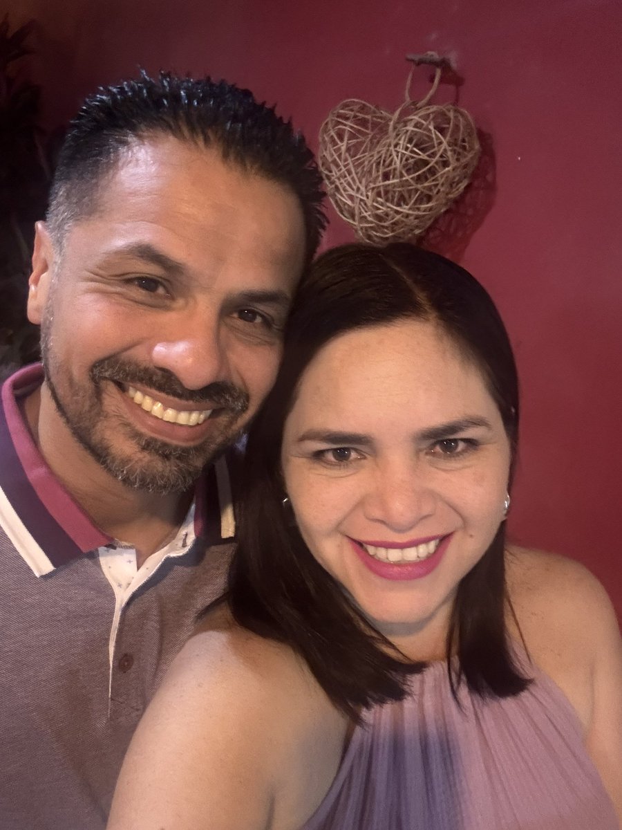 Cumple 2025…. Rodeada de mucho amor 🥰 🎂🥳