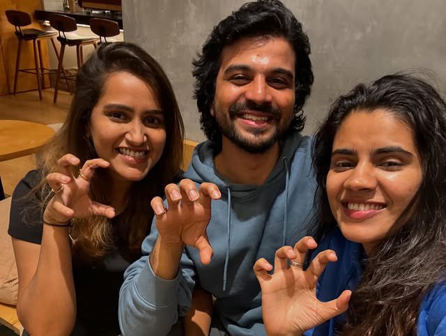 Me_Sanujan's tweet photo. Our dear Goa Gang,
We love you so much 🫶🏼😭❤️
#Rayan #Soundarya #Jacquline
@Rayan_offl @soundariyananju @jackline_lydia
#BiggBossTamil8 #goaguys https://t.co/Do9vSct9LQ